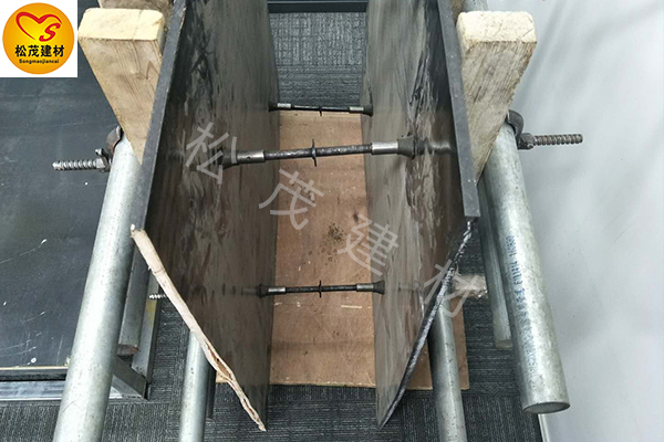 信陽一客戶想購買止水螺桿不怎么配套劃算